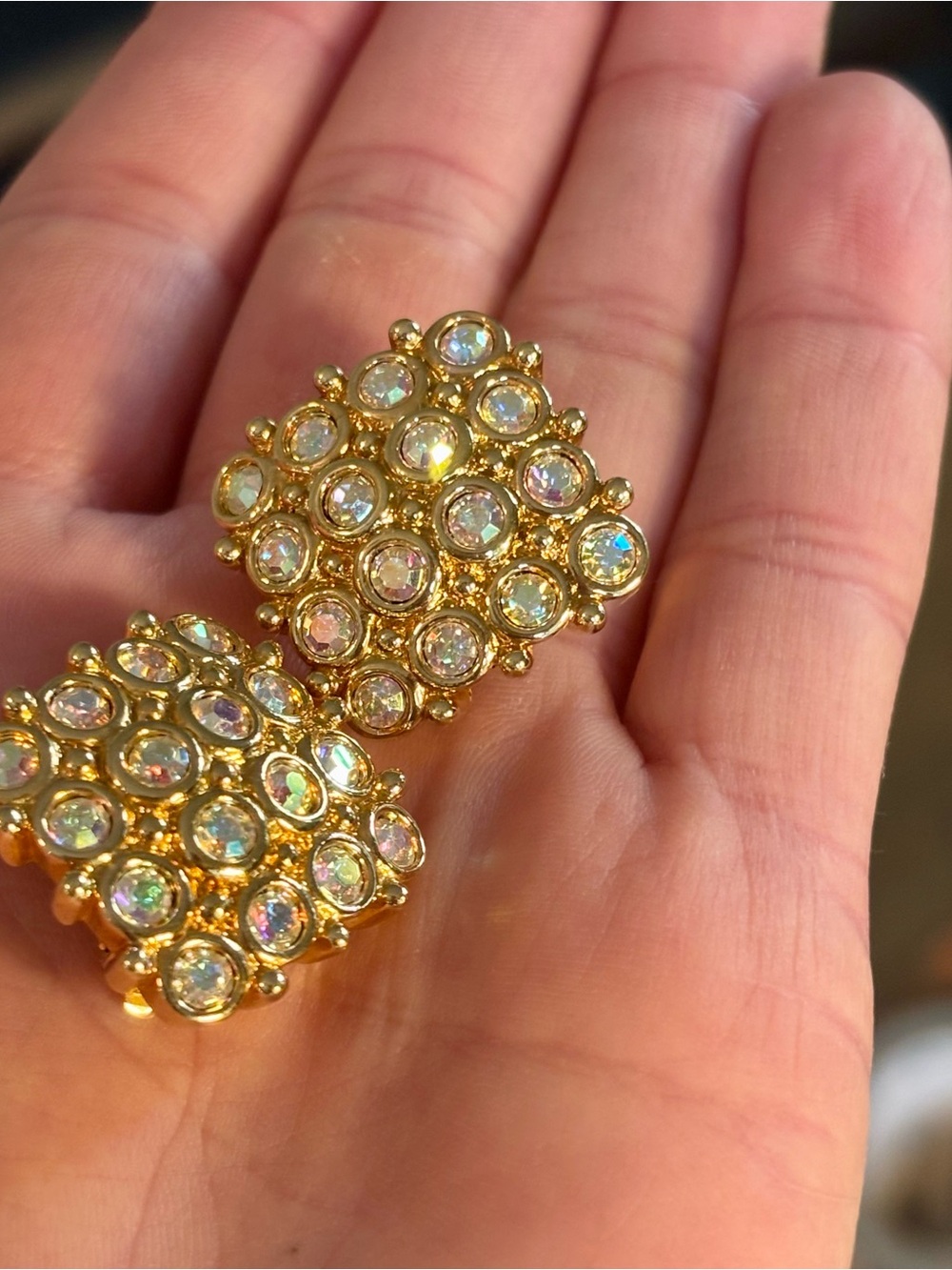Swarovski Swan Signed Vintage AB Rhinestone Gold Tone Cluster Clip On Earrings - Picture 7 of 9